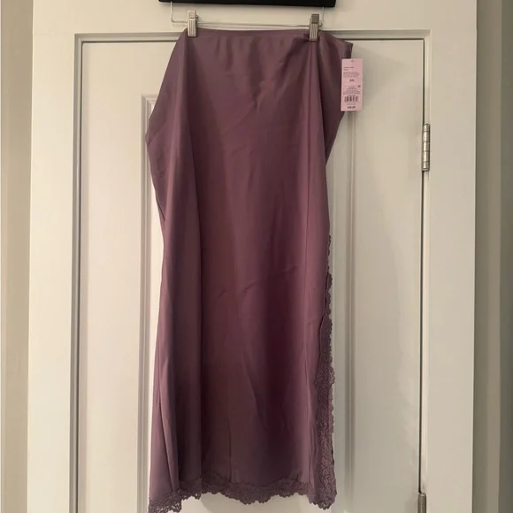 NWT Purple Lace Trim Skirt - Picture 1 of 6